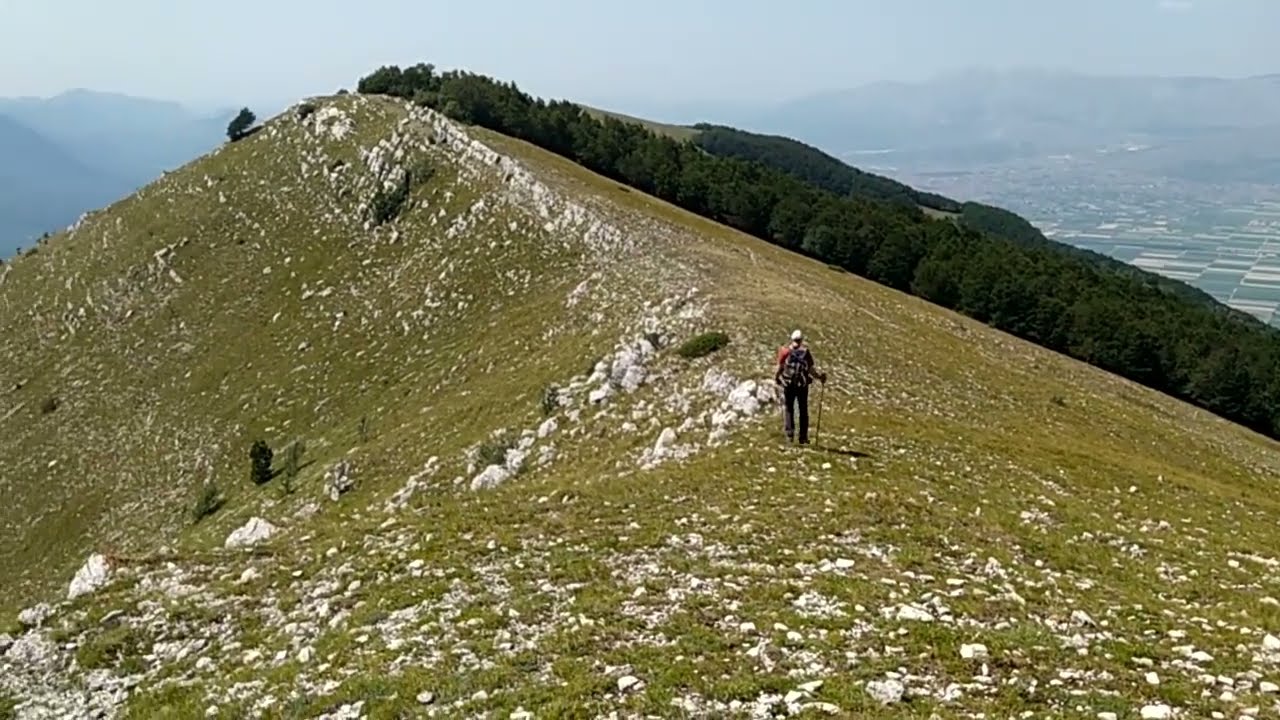 Dom.24/07/2022: Monte Longagna, Monte Alto, Monte Romanelli e Monte Coppetello da Luco dei Marsi.