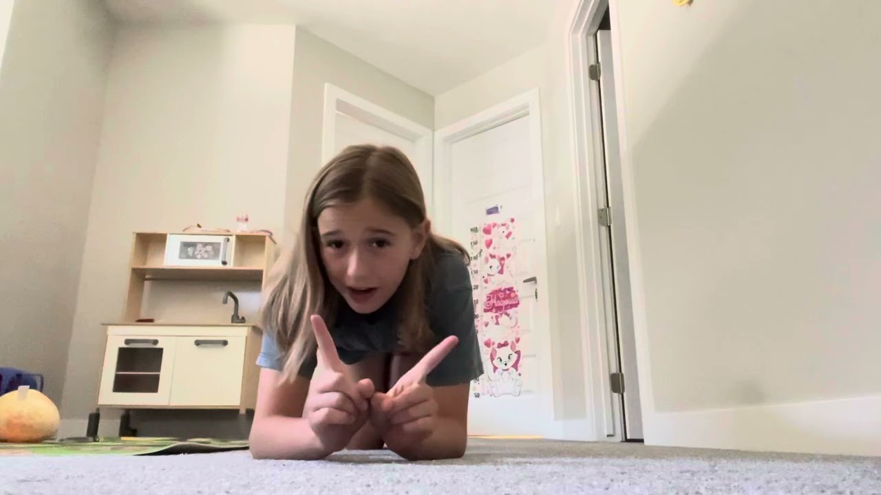 How to do a split out #gymnastics
