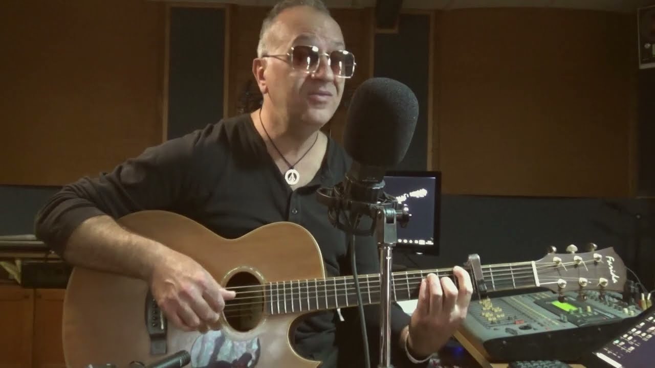 JENNA' ROMANO  - Pensare libero - (versione acustica, live in studio)