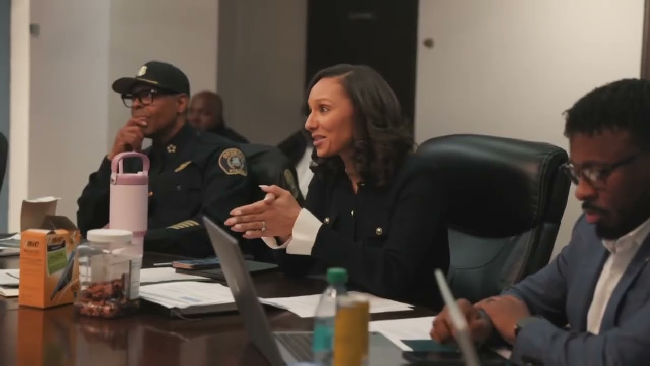 Detroit Artists and Entertainment Leaders Join Mayor Mary Sheffield for a Powerful Roundtable