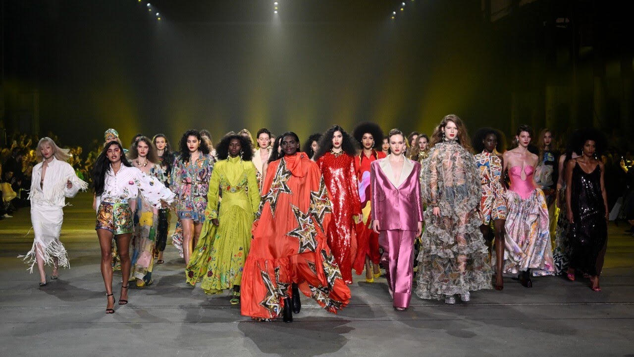 Fashion Week kicks off in Sydney