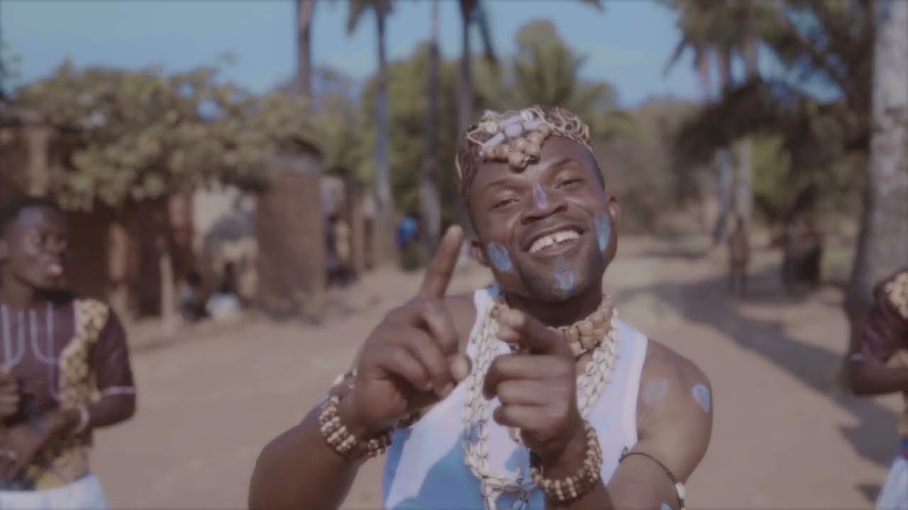 MOBA MAKEBU YA KALE