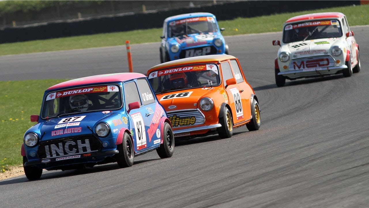Mini Se7en round 4 2022 - Snetterton