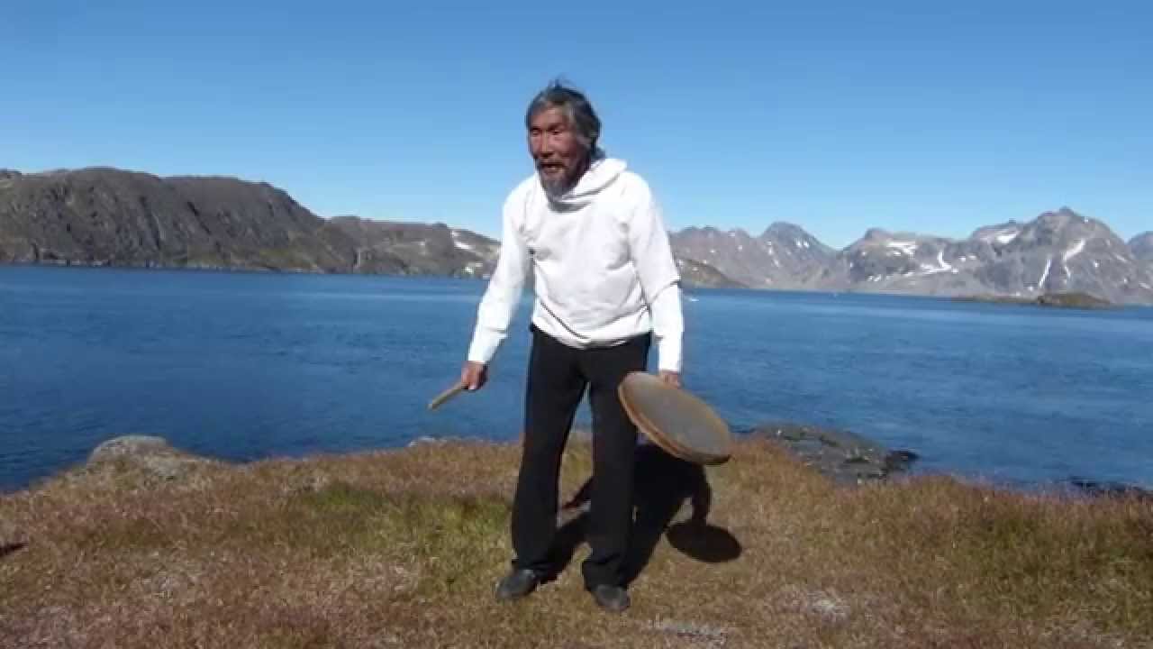 Inuit Drum Dancer @ Kulusuk / Greenland
