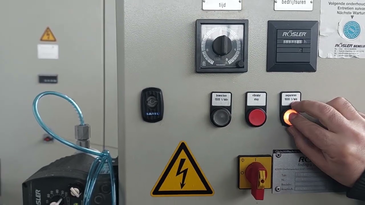 0800038 Rösler R 220 EC