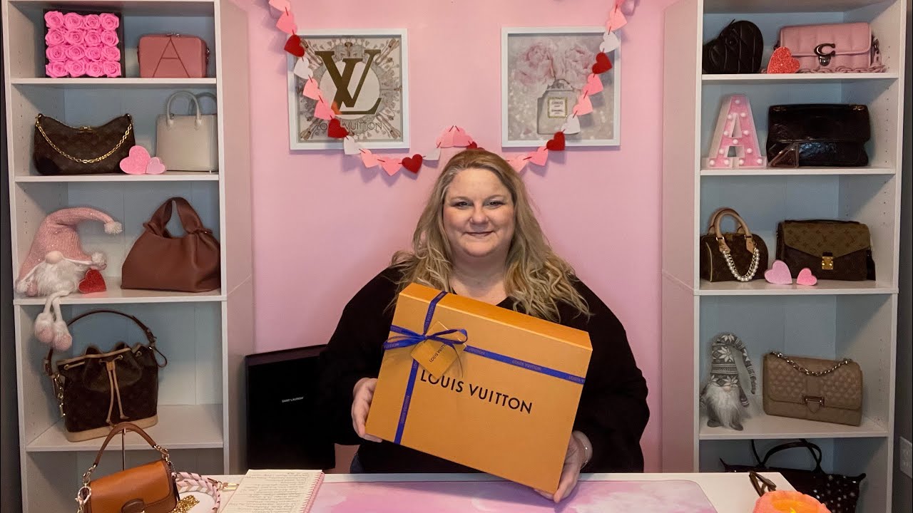New LV Cosmetic Pouch GM Unboxing