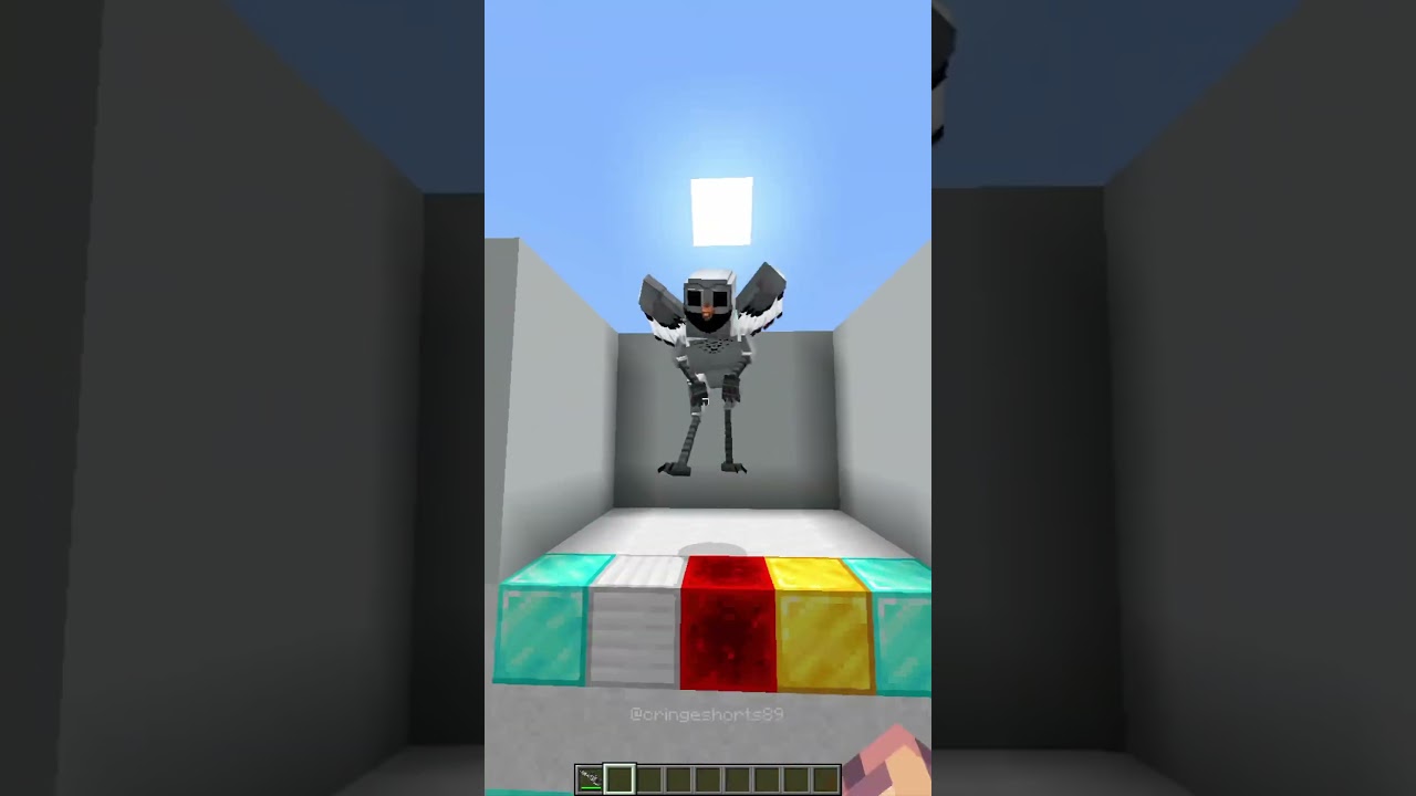 Игра на совпадения с персонажами 99 Nights in The Forest в Minecraft!! #шорты