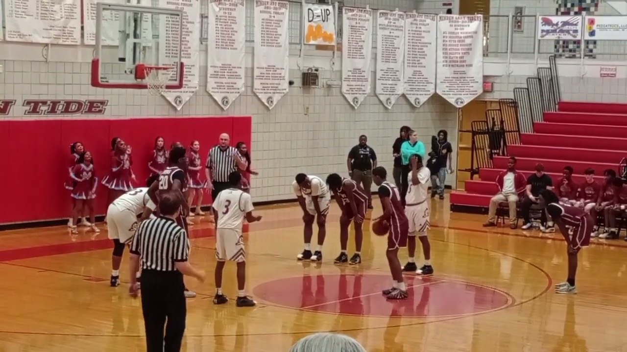 Minden High School Crimson Tide VS Booker T Washington Shreveport.  Louisiana High School Basket 🏀