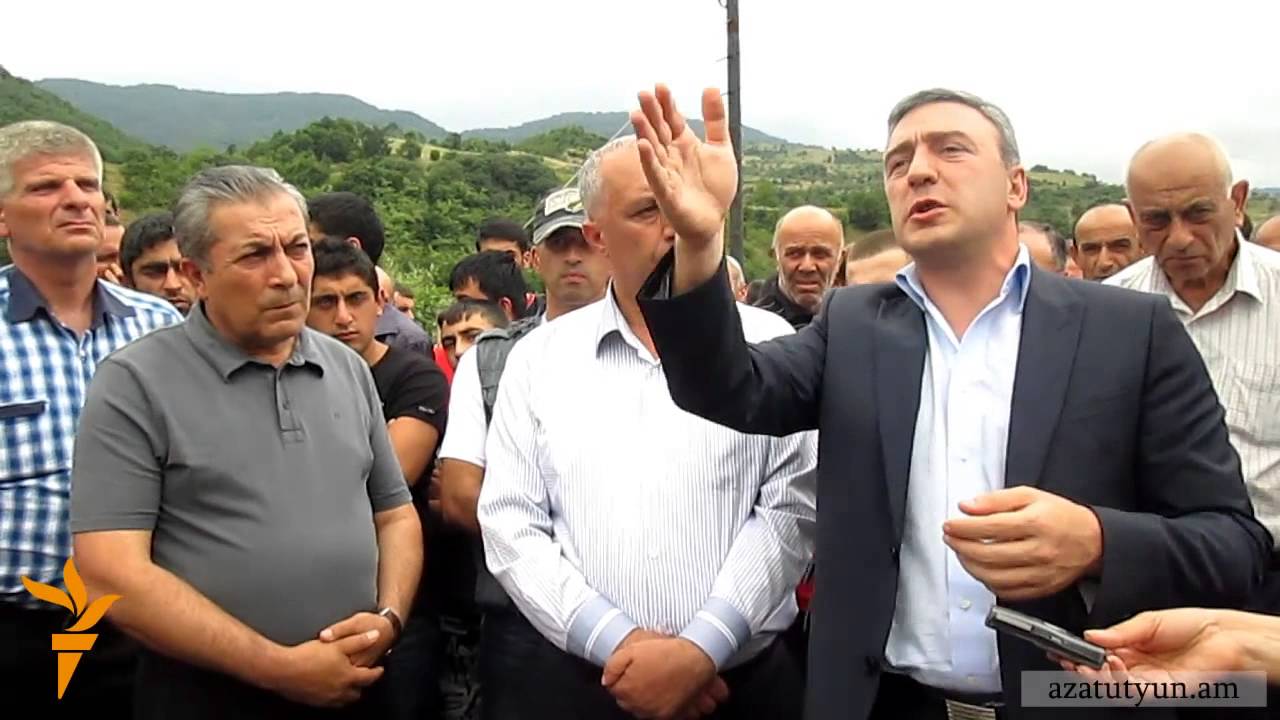 Թեղուտի բնակիչները բողոքում են