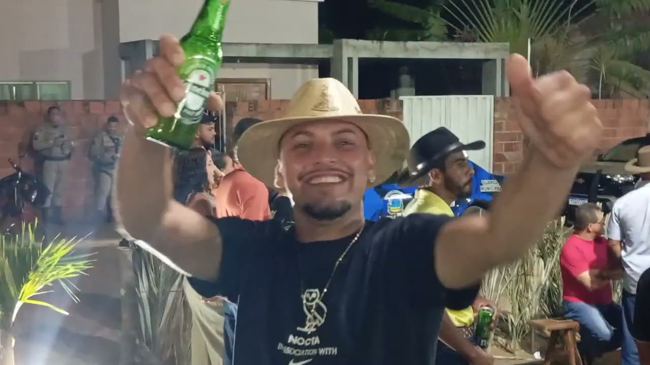 Aqui eles não deixa de dança! 