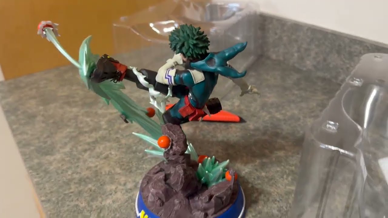 Unboxing Izuku Midoriya (My Hero Academia) First4Figures PVC Figure