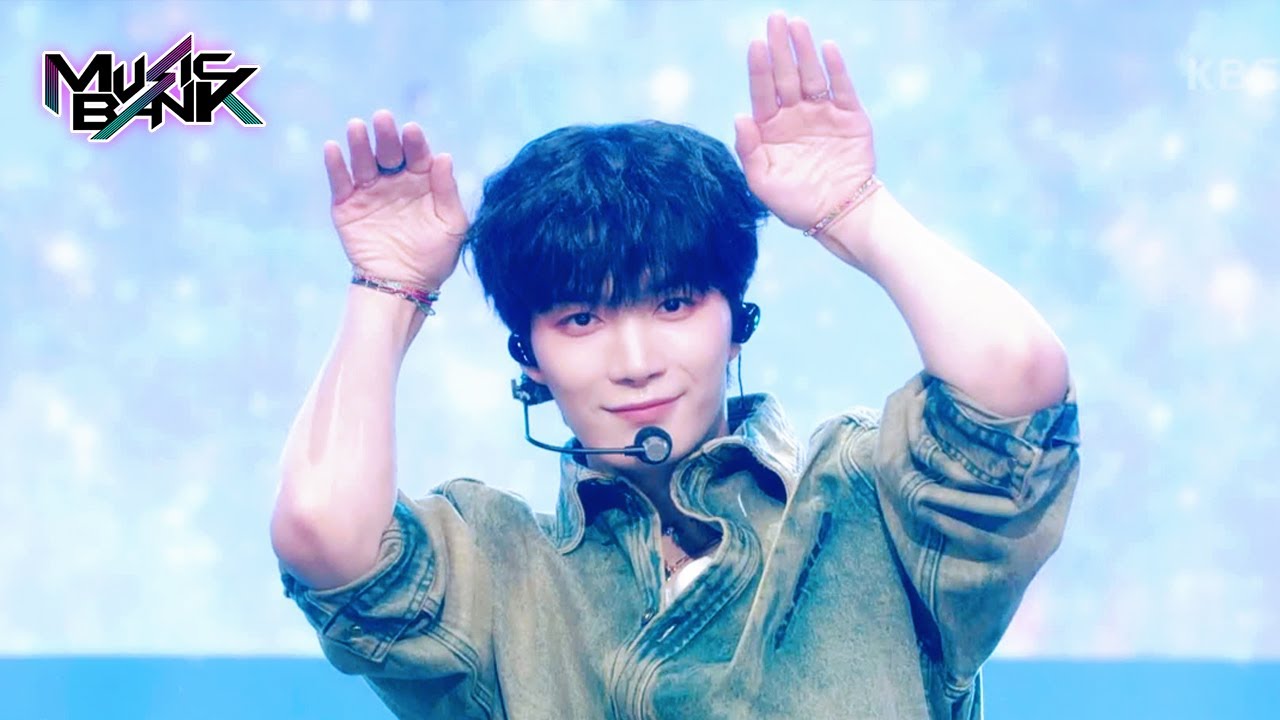 Lights - KIM JONGHYEON(JR) [Music Bank] | KBS WORLD TV 221118