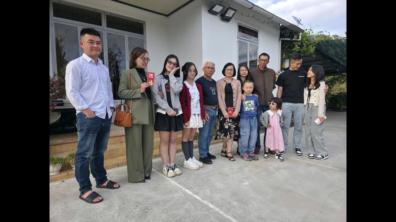 NHÀ GIÓ TRĂNG MỪNG XUÂN BÍNH NGỌ  2026