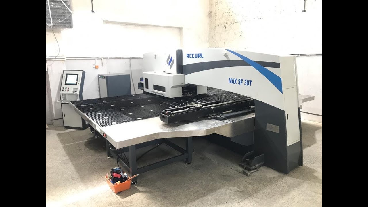 New Accurl CNC turret punching machine 30 ton was installed in Armenia