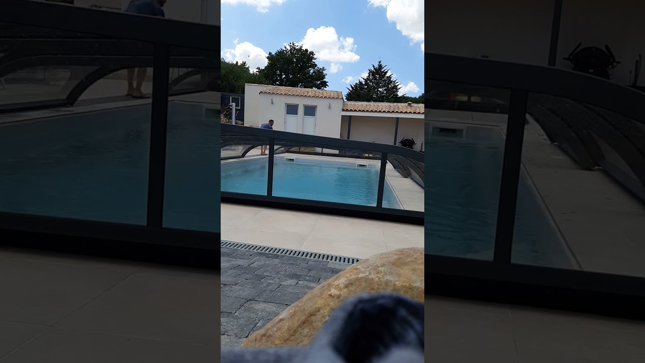 L'abri de piscine d'Alexandre