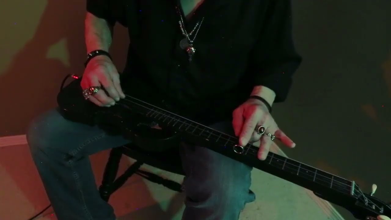 New tune on the homemade 3 string