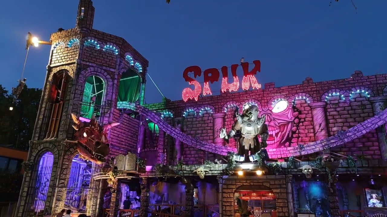 Spuk - Molengraft-Sipkema (Offride) // Cannstatter Wasen 2023 // Stuttgart // Kirmes Geisterbahn