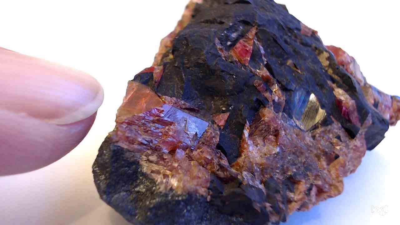 Rhodonite and Mn-Oxide from Harstigen Mine, Pajsberg near Filipstad, Sweden