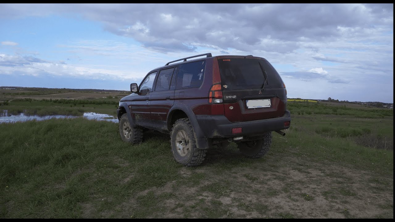 MITSUBISHI PAJERO NIGHT OFFROADING