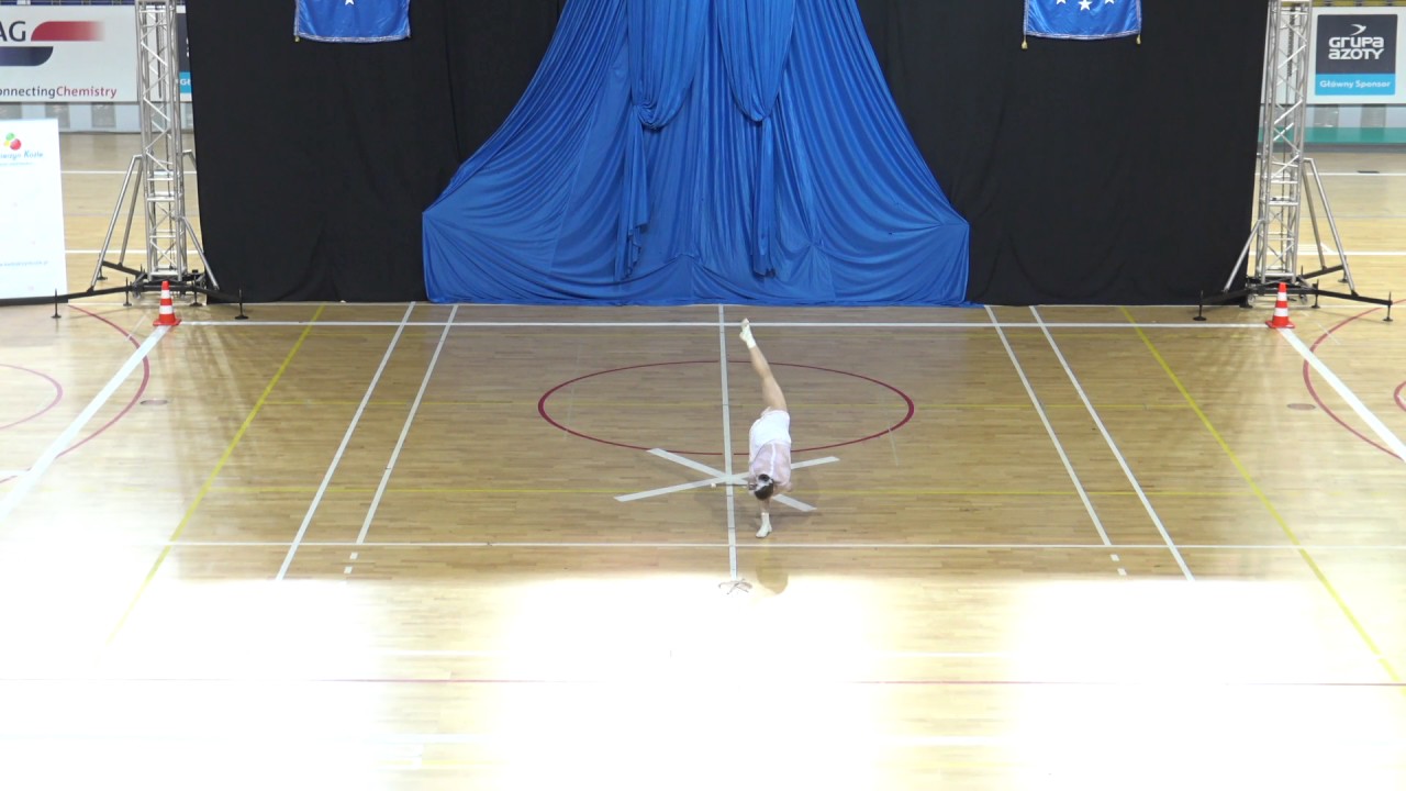 Julia Koterba MP 2017 solo baton