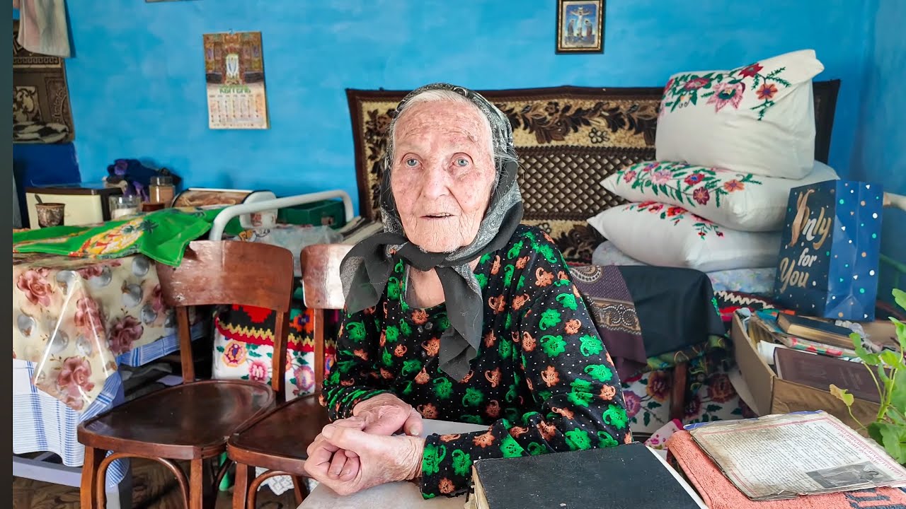 93-річна Ганна з Брустур: як вижила в горах під час війни, тифу, голоду та спалення села