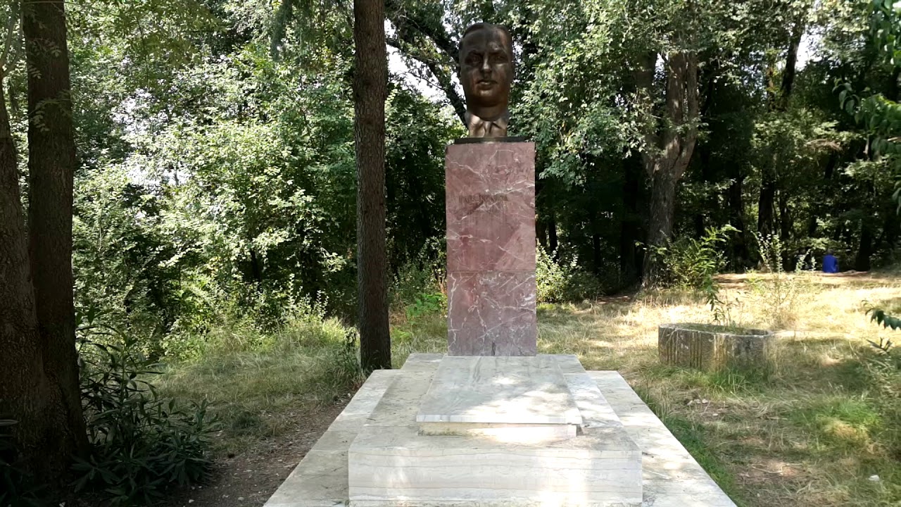 Walk - Albania - Tirana -- Liqeni - Artificial Lake - part 1/4 - August 2018