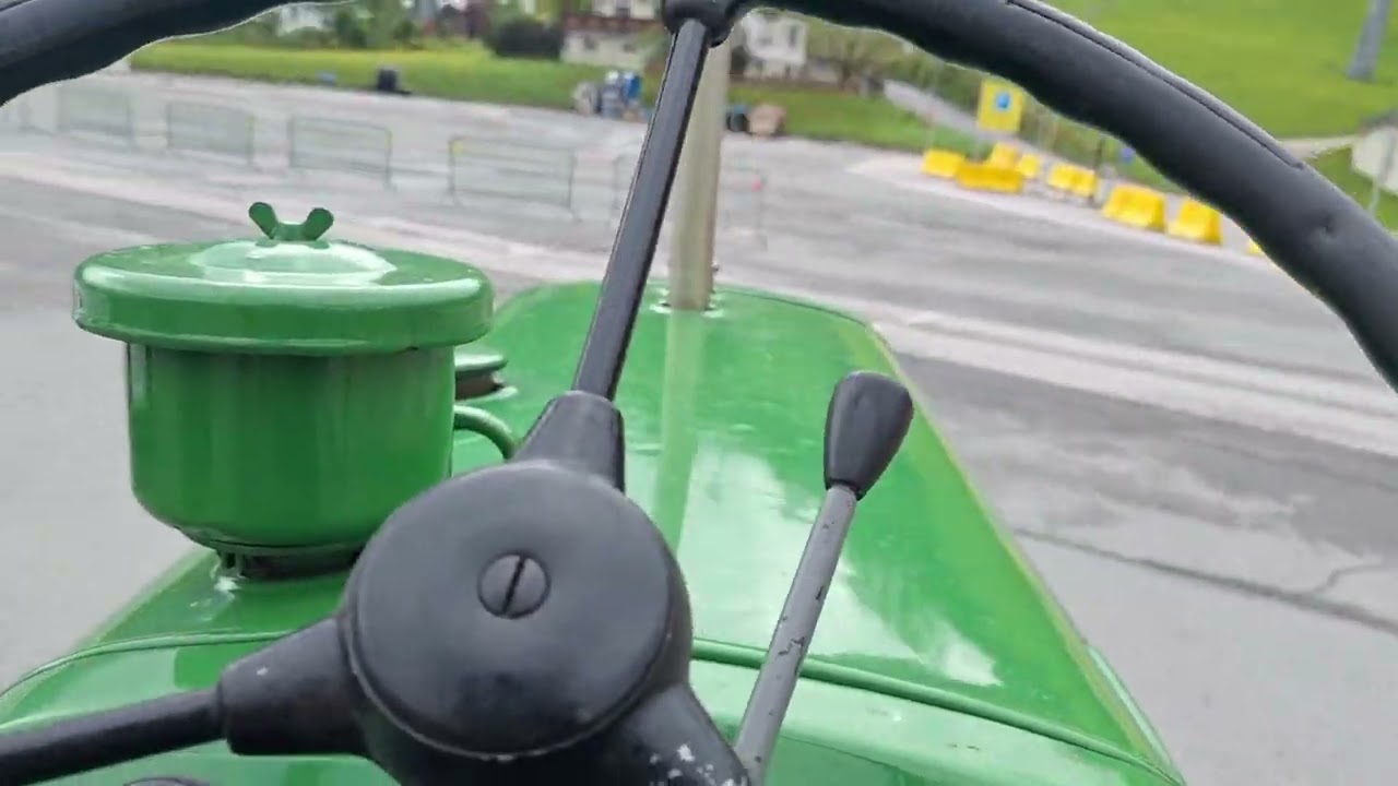 Balkonblumen holen mit dem Steyr180a 🙂