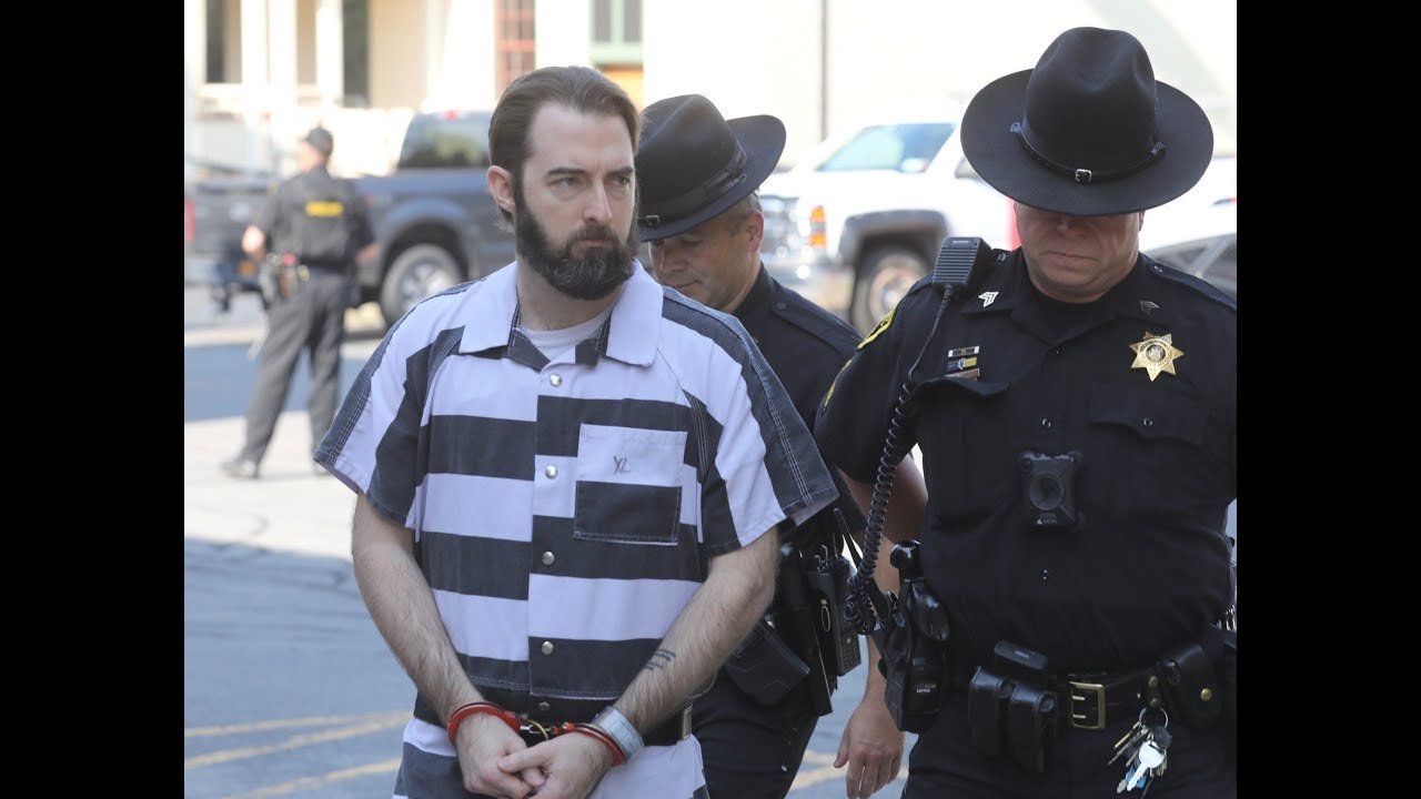 Point of No Return: What drove a police chief to commit the ultimate crime?