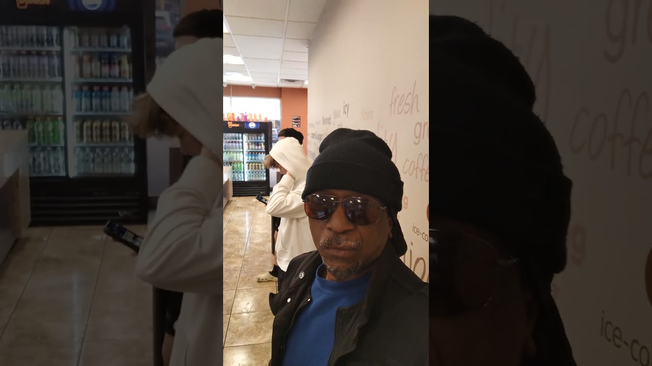 So slow to get served w/ Trump's deportation mess.Americans dont work. @bongoteachingtv.