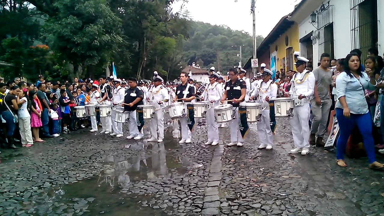 Escuadra blanca Line de percusion 15/9/2014