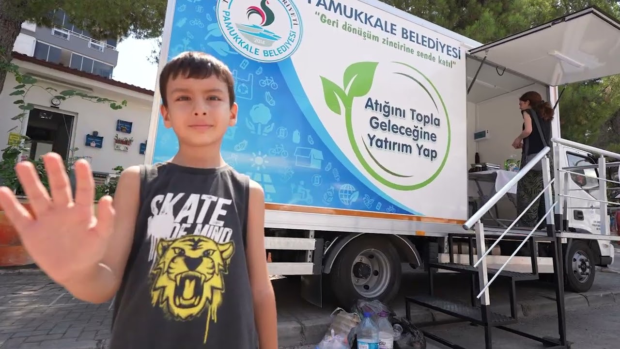 PAMUKKALE’DE ATIKLAR MOBİL ARAÇLA TOPLANIYOR