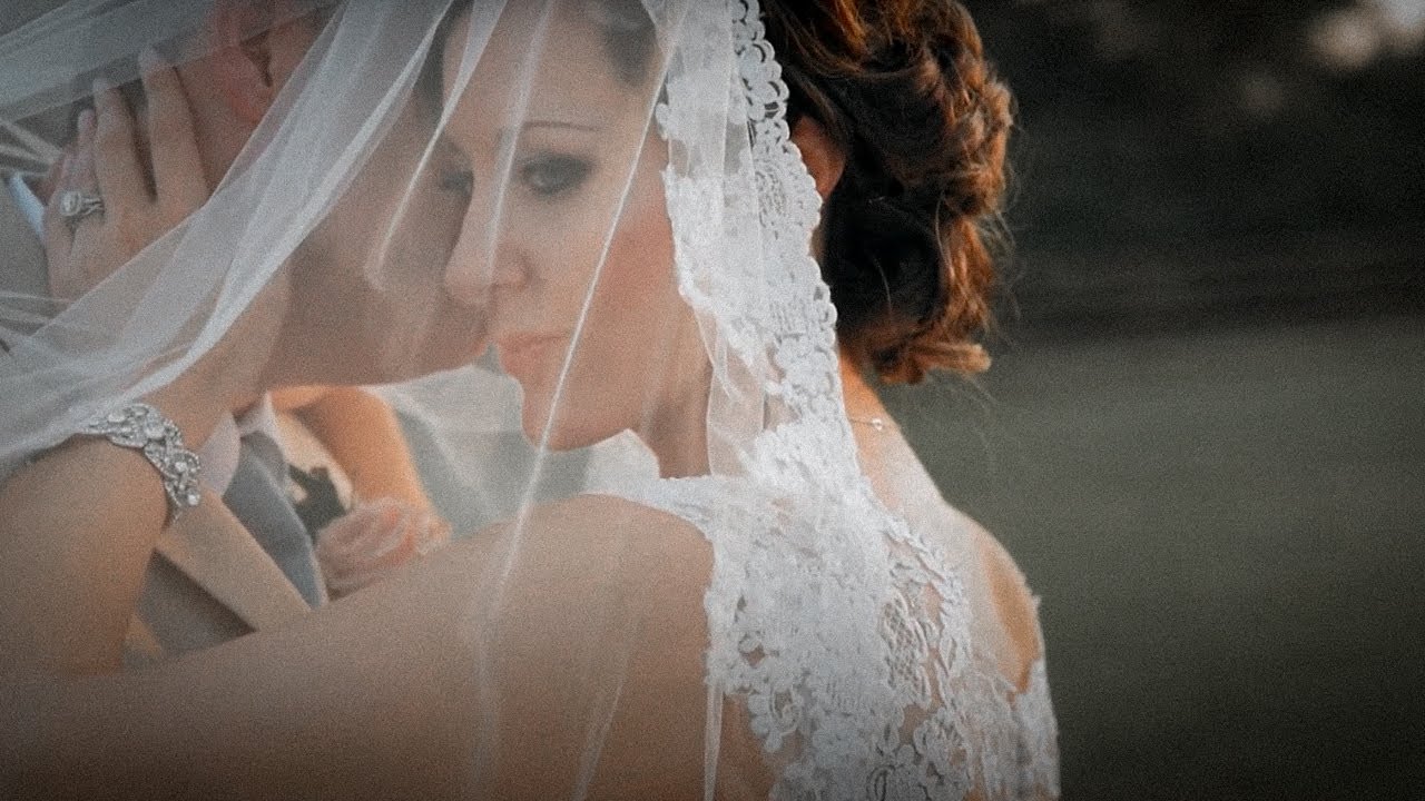 Bride Cries Reading Letter To Her Groom | Moffitt Oaks | Wedding Video Houston