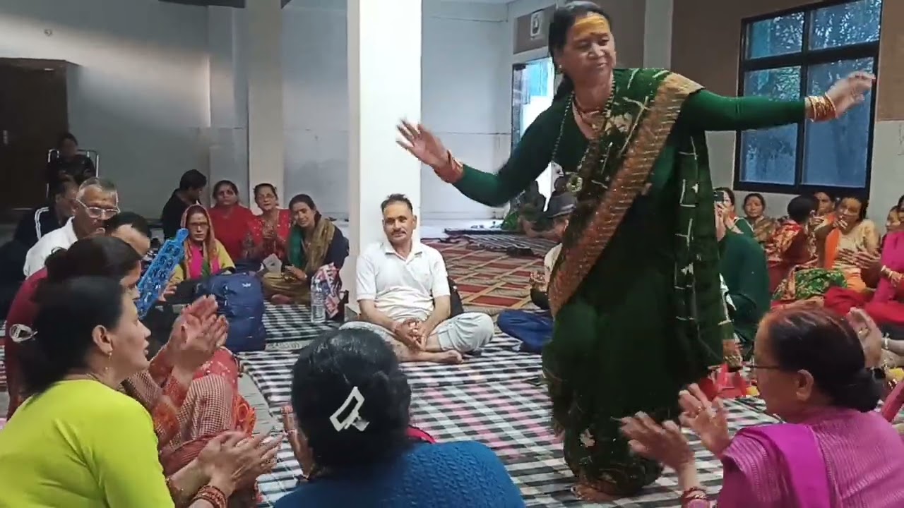 वृंदावन में मिलेंगे ओ मोहना। भजन में सुंदर dance। #नवरात्रि #नवरात्रिस्पेशल #डांस #भजन