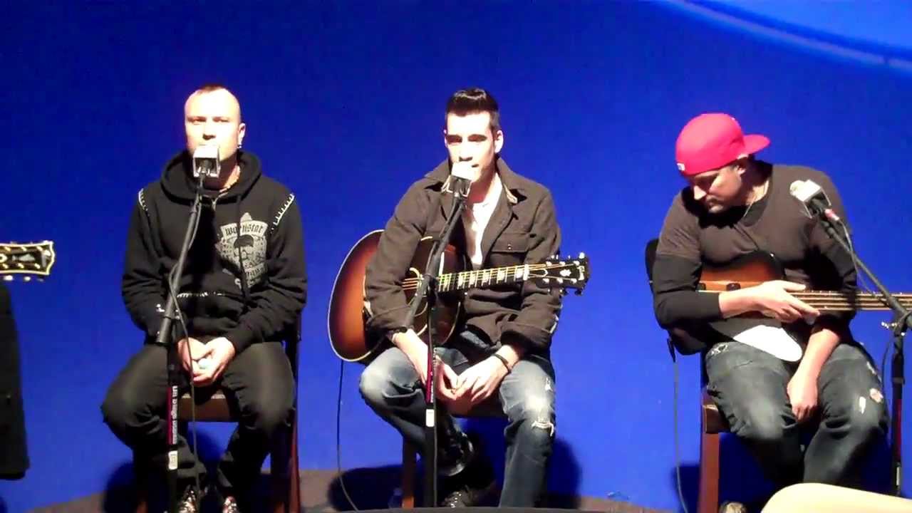 Theory of a Deadman - The Bitch Came Back Live Acoustic