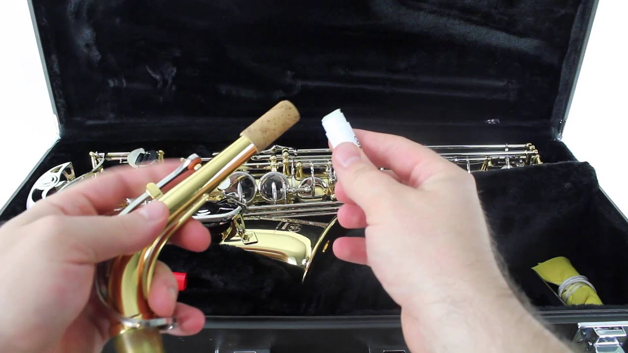 Saxophone - How to Use Cork Grease