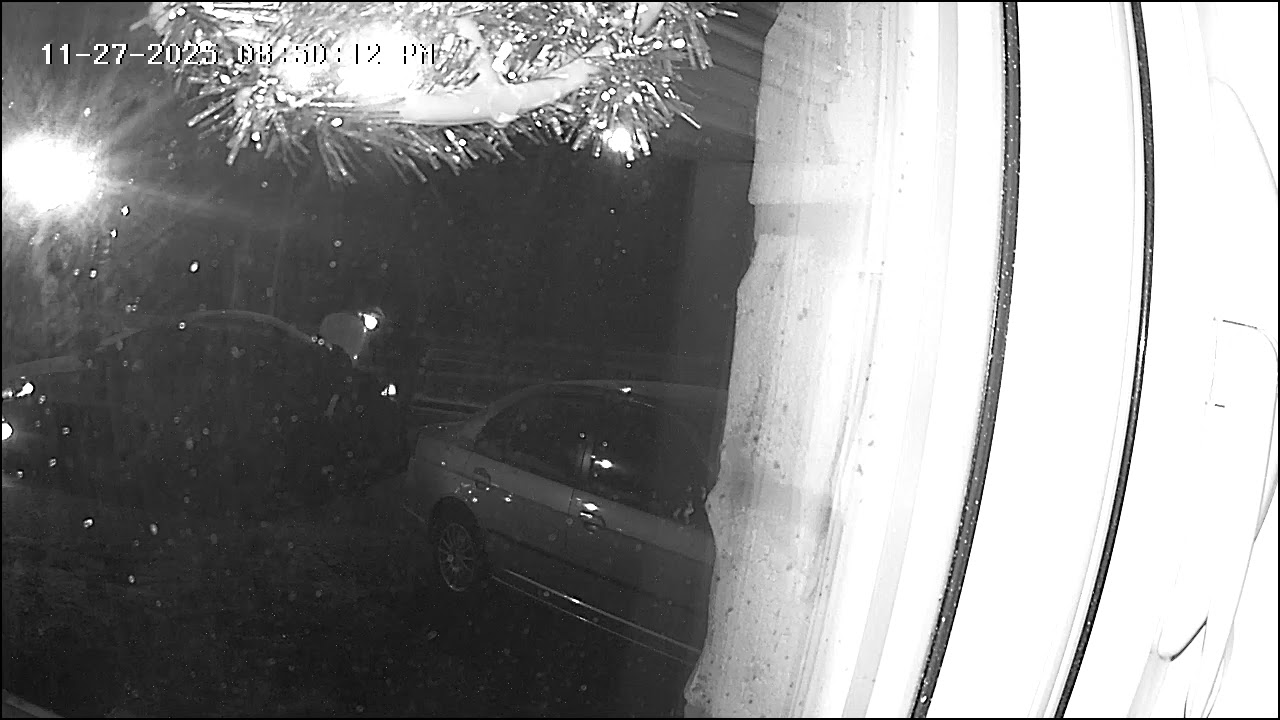 Aviva claim #36049315 driver experiencing trunk problems before crash into my vehicle *SOUND ON LOUD