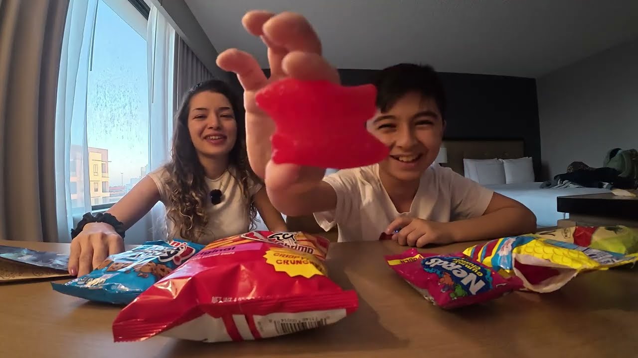 Teyzemle Amerika Abur Cuburları Denedik!