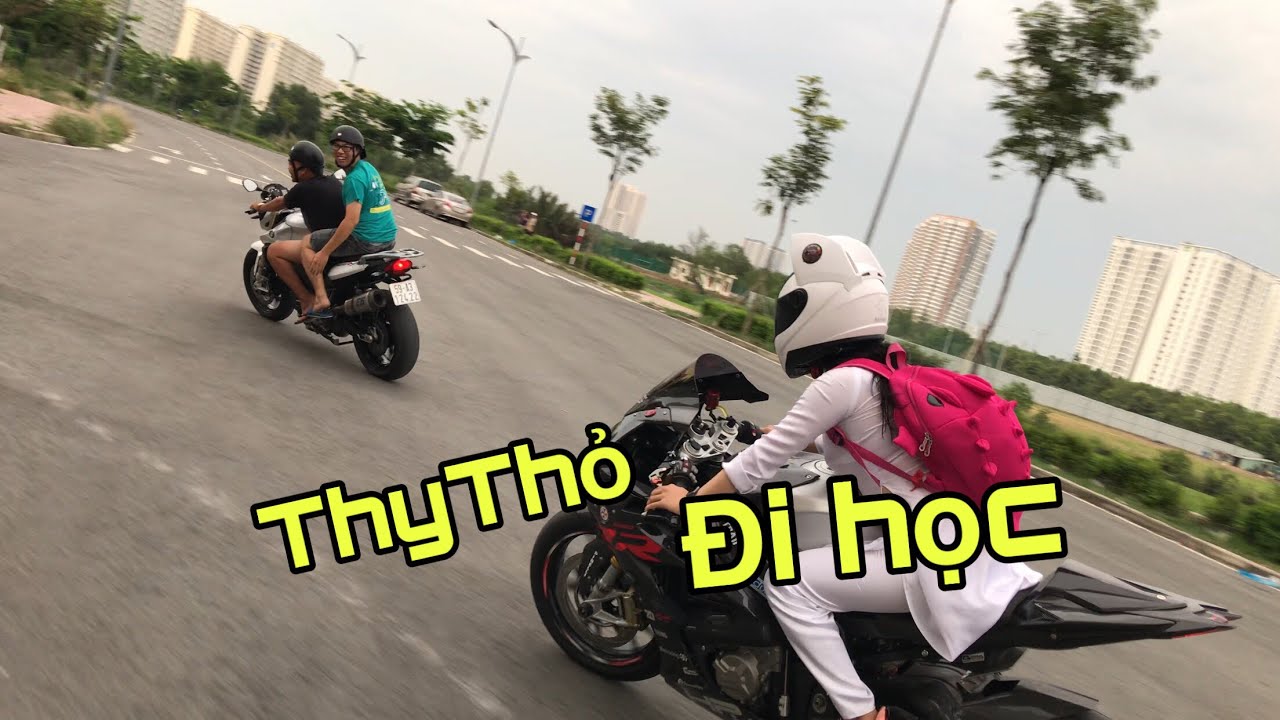 Đi Học Bằng BMW S1000RR - Thy Thỏ Bị Trẻ Trâu 
