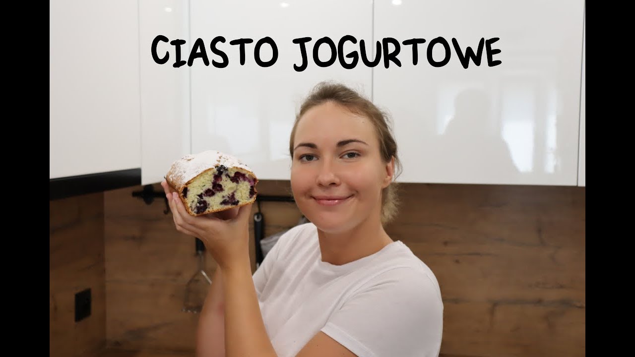 Przepis na ciasto jogurtowe z owocami