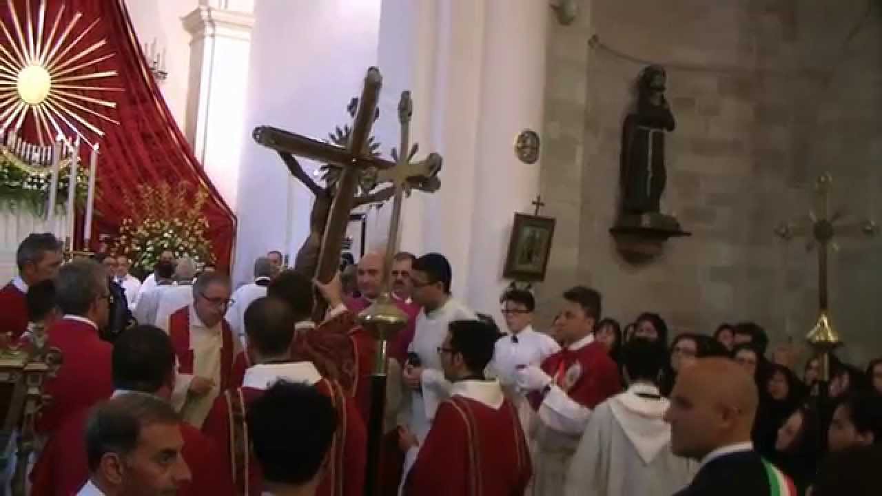 TRANI - Festa Patronale SS. Crocifisso di Colonna - Solenne Processione