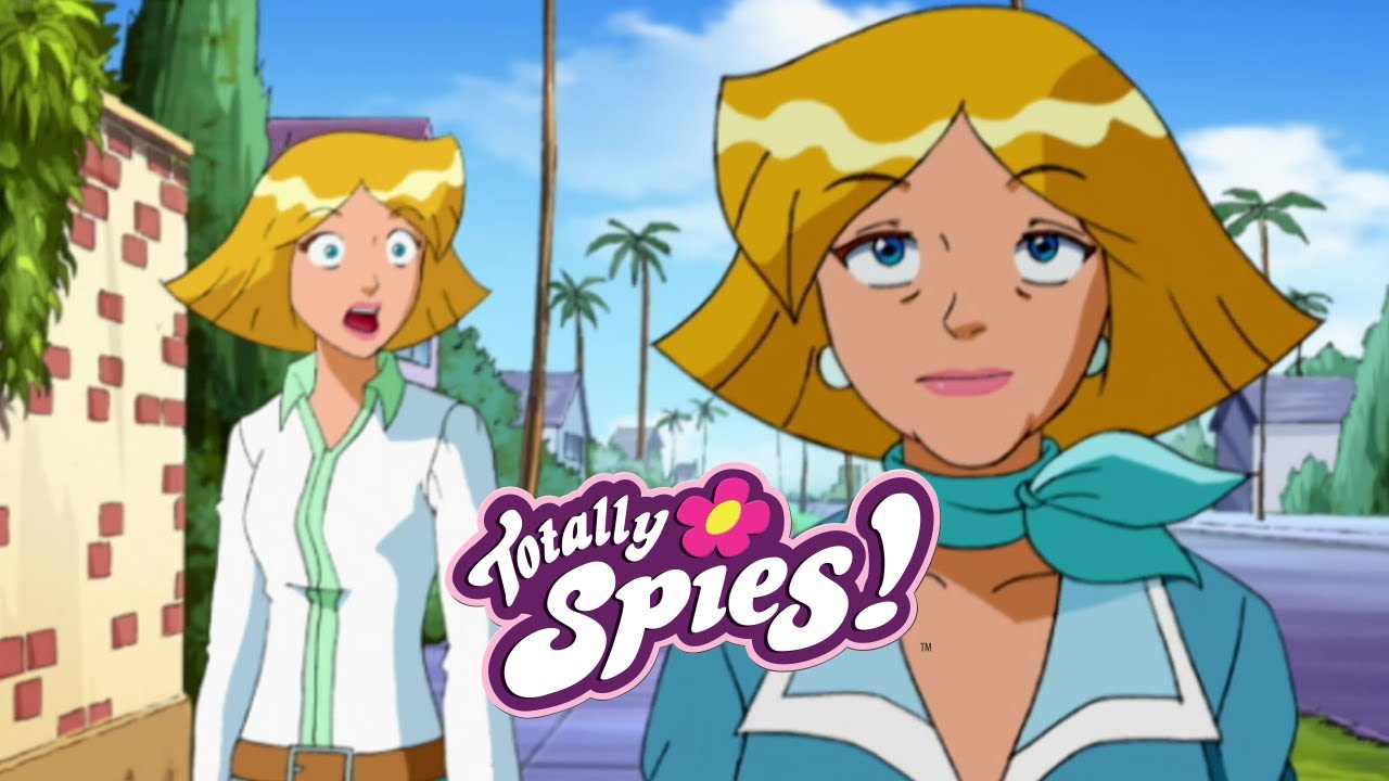 Stella (Clover's Mom) | Complete Episode ✨ Character Episode Compilation 🌸 | Totally Spies!