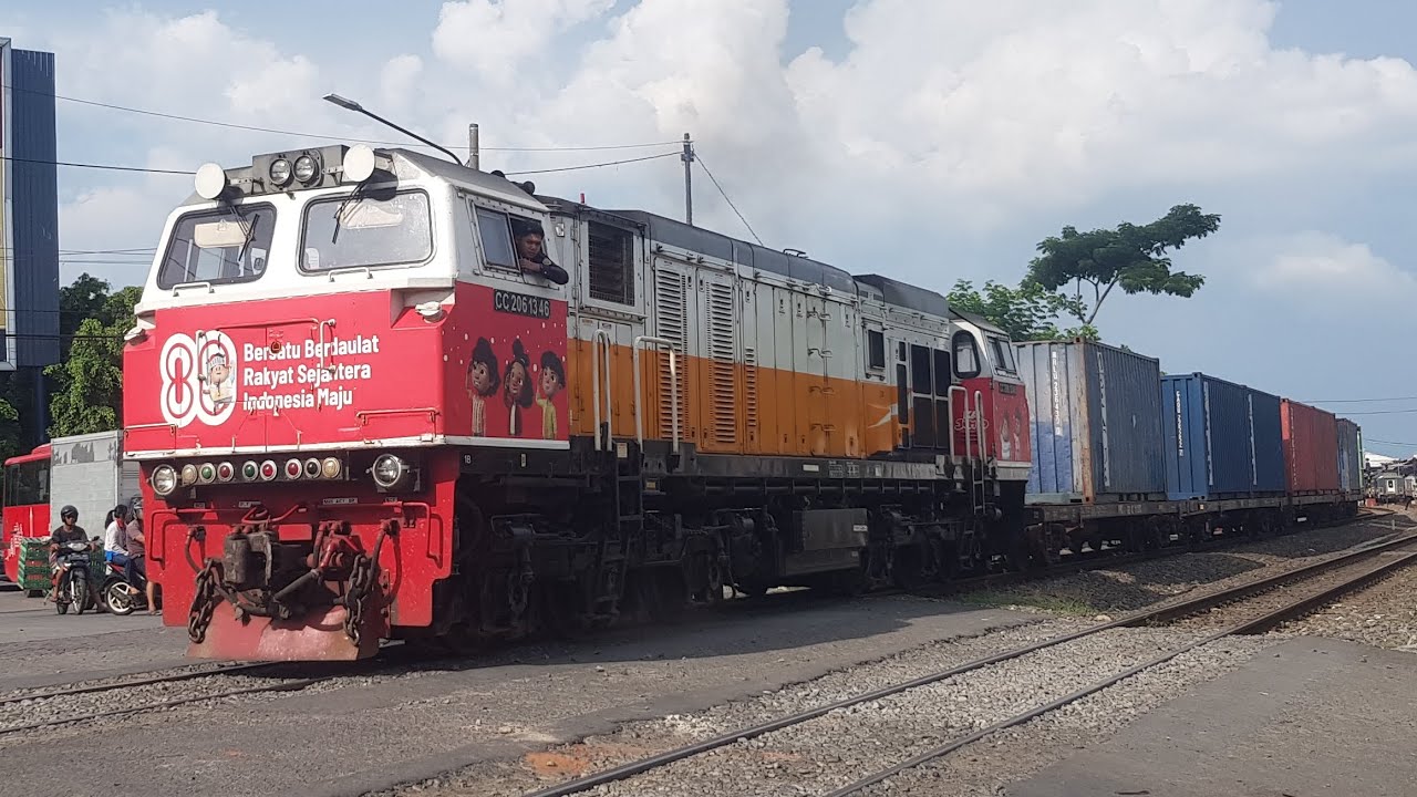 BANYAK MOMEN, Hunting Kereta Api Di Daop 4 Semarang 1/11/2025