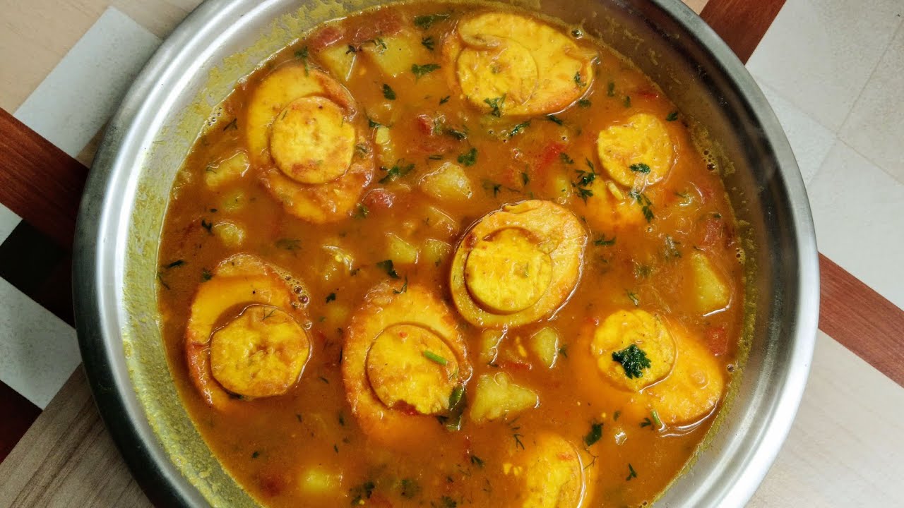 নতুন আলু ধনেপাতা দিয়ে ডিমের পাতলা ঝোল রান্না করলে এর স্বাদ কখনো ভুলবে না। Egg curry recipe. 