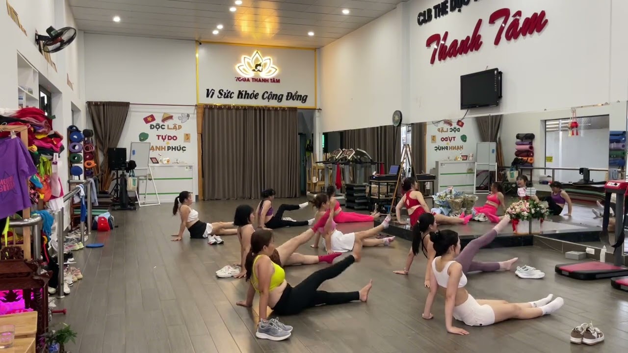 Mỗi ngày 01 chút vận động bệnh tật sẽ tránh xa … ￼ ghi danh tập luyện nhé chị em 
