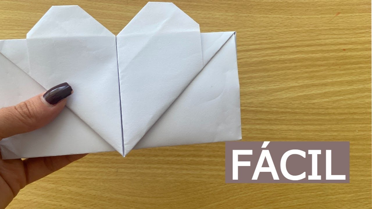 Cómo hacer un sobre para cartas de corazón