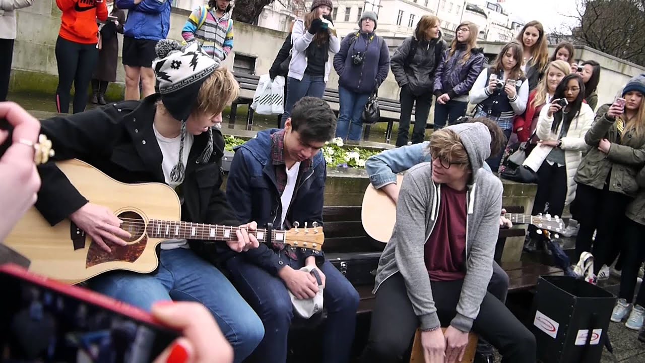 Gotta Get Out - 5 Seconds of Summer (London 10/02/13)