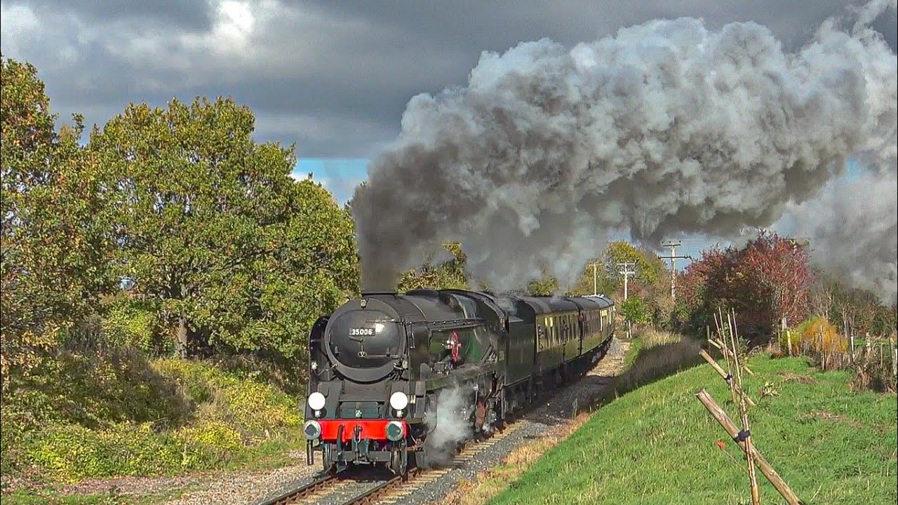 One Final Blast - 35006 Farewell at Gloucestershire Warwickshire Railway Autumn Showcase Gala 2025. 
