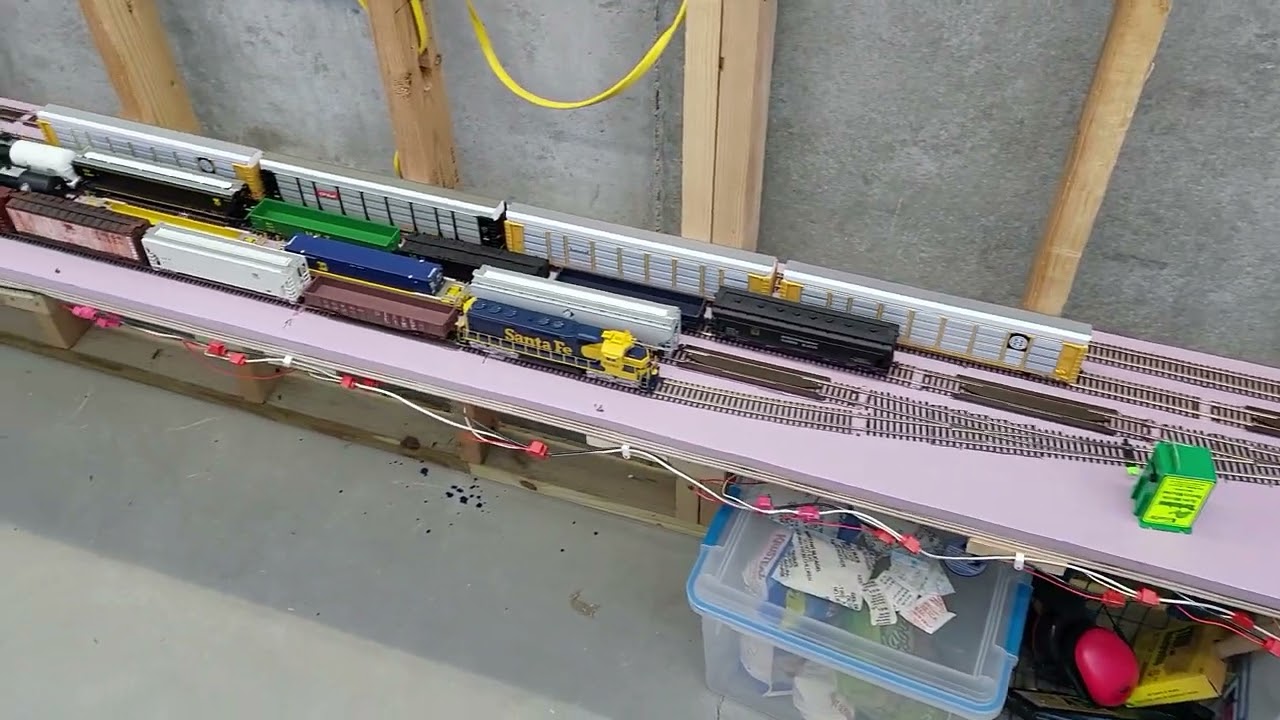 K & W HO Scale Model Railroad, Construction Update #5 - North Staging Yard trackage complete
