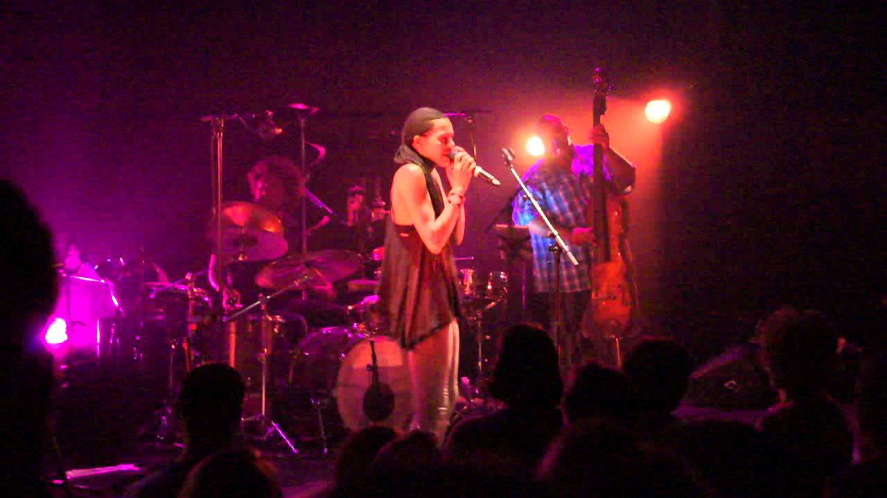 AYO - Club song - Live @ Café de la Danse, Paris - June, 13th 2012