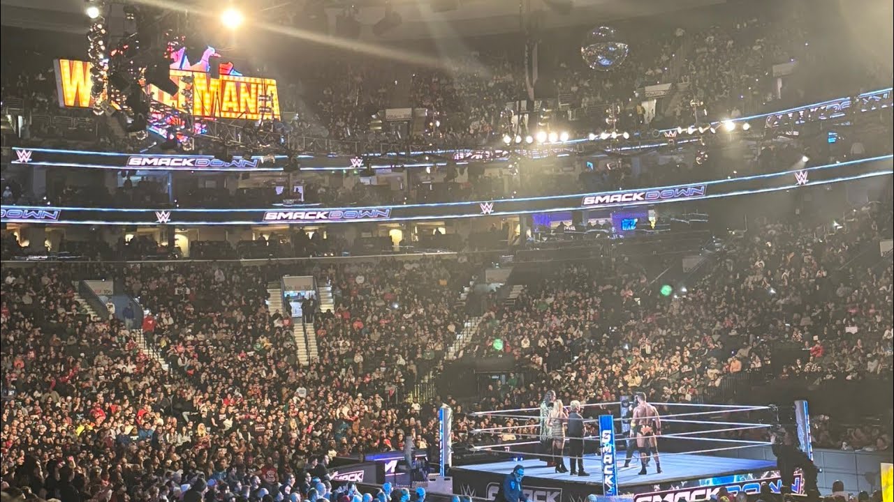 WWE SMACKDOWN VLOG LIVE FROM PHILADELPHIA!!!!